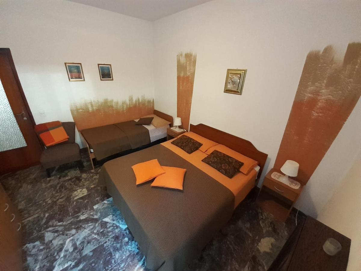 Saglia Apartments Malcesine Bagian luar foto