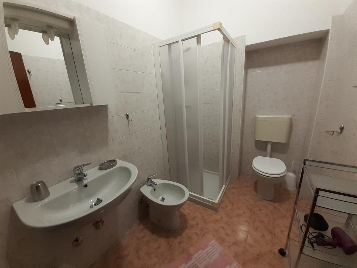 Saglia Apartments Malcesine Bagian luar foto
